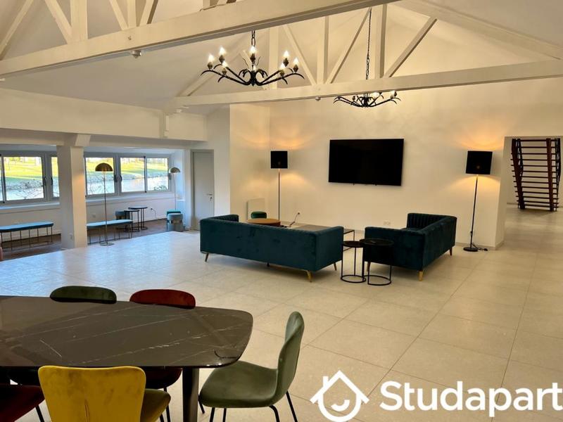 Chambre - 18 m² - 1 pièce