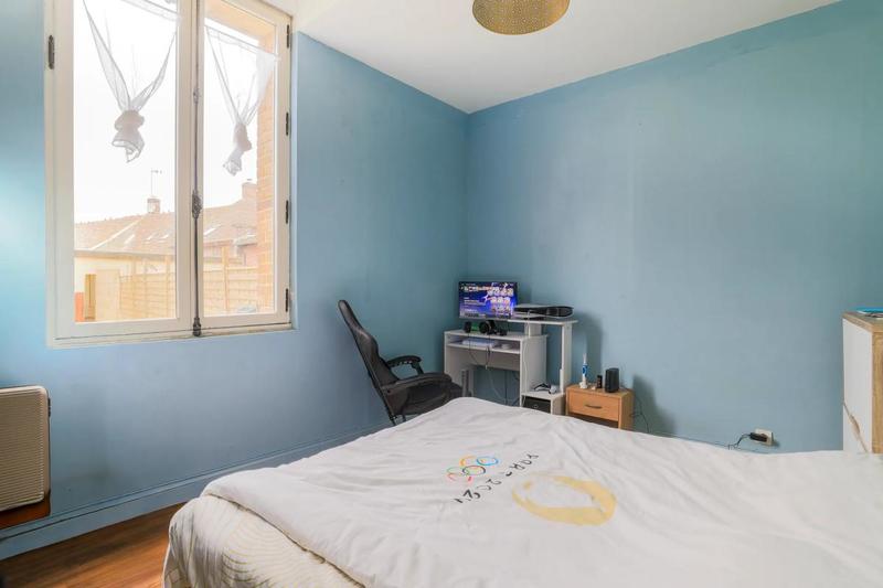 Corps de ferme - 225 m² - 11 pièces