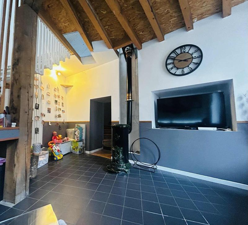 Maison - 86 m² - 5 pièces