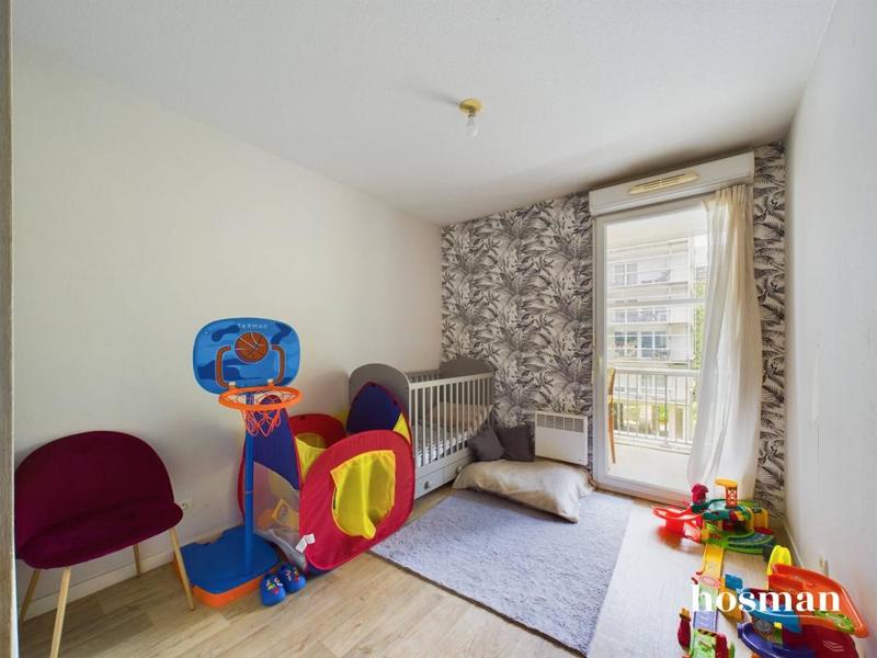 Appartement - 84 m² - 4 pièces