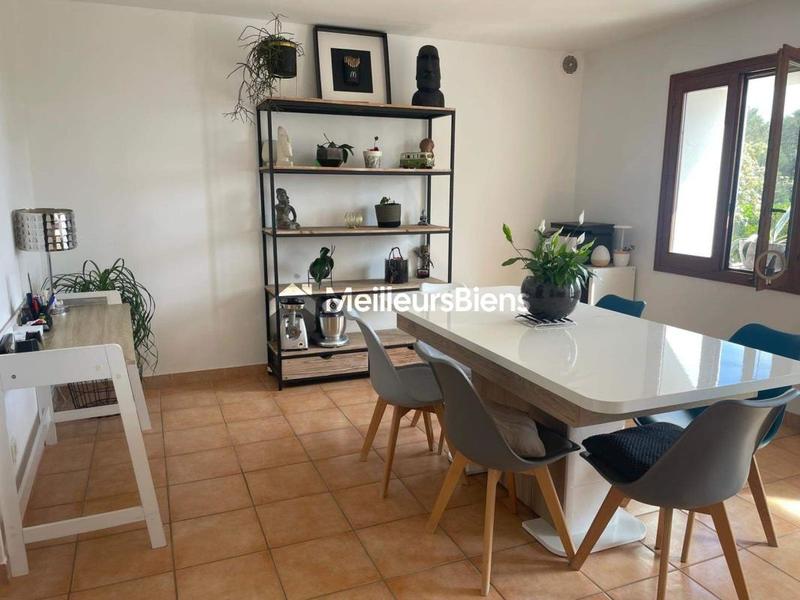 Maison - 140 m² - 4 pièces