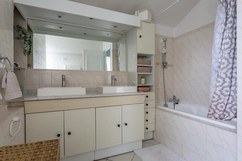 Maison - 104 m² - 5 pièces