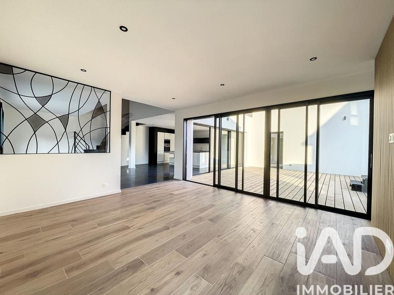 Maison de maîtres - 164 m² - 6 pièces