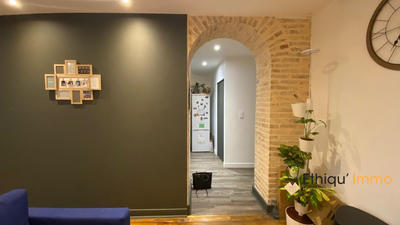 Appartement - 60 m² - 2 pièces