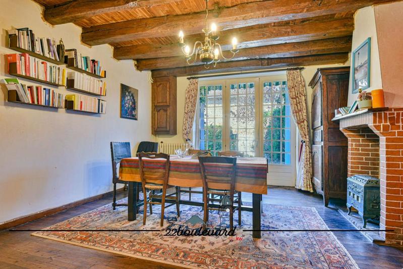 Maison ancienne - 193 m² - 7 pièces