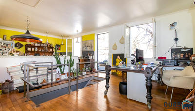 Maison - 140 m² - 5 pièces