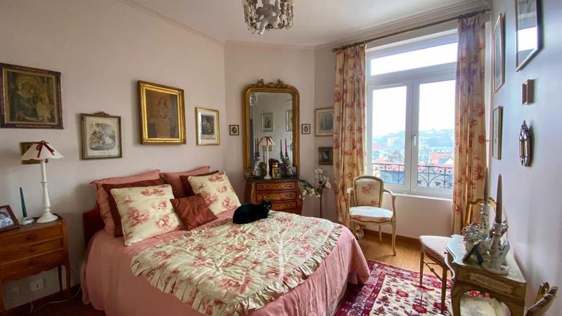 Appartement - 97 m² - 3 pièces