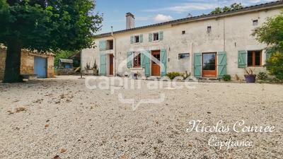 Maison - 202 m² - 5 pièces