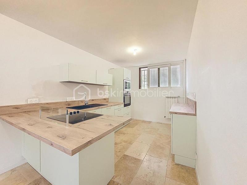 Appartement - 76 m² - 3 pièces