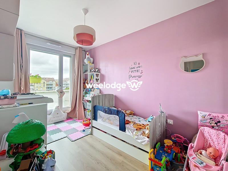 Appartement - 80 m² - 4 pièces