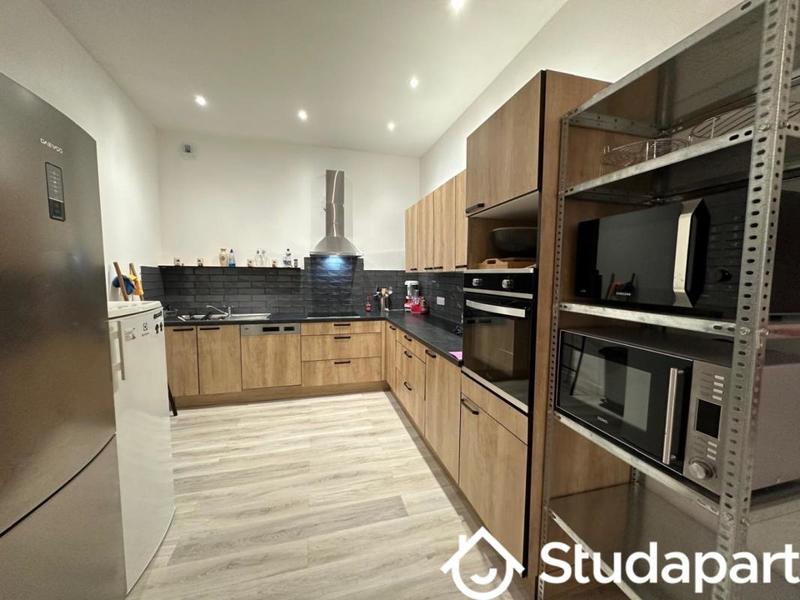 Chambre - 15 m² - 1 pièce