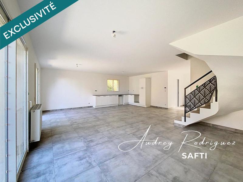 Maison - 98 m² - 4 pièces