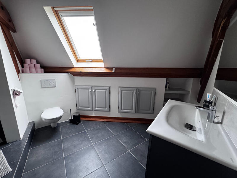 Appartement - 83 m² - 3 pièces