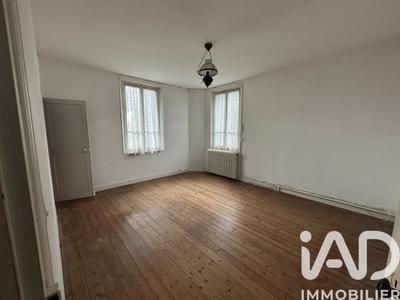 Maison - 84 m² - 5 pièces