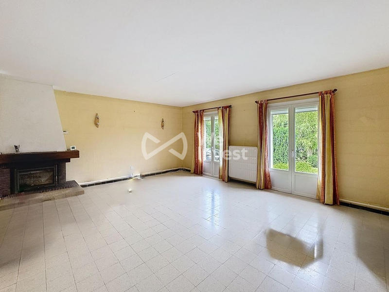 Maison - 145 m² - 8 pièces