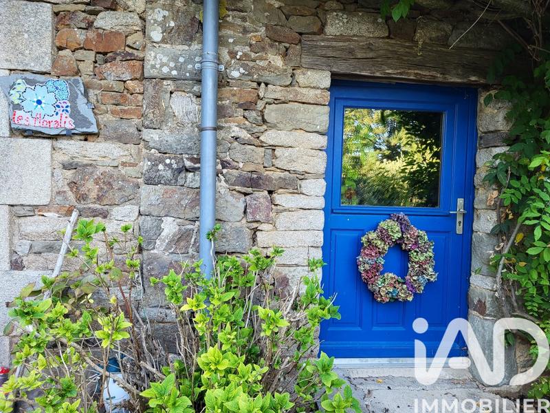 Maison - 288 m² - 11 pièces