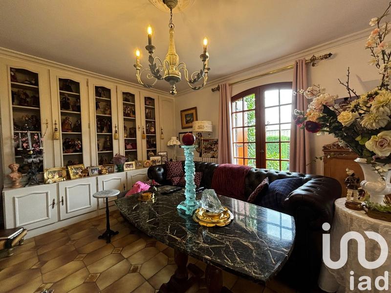 Maison - 140 m² - 5 pièces