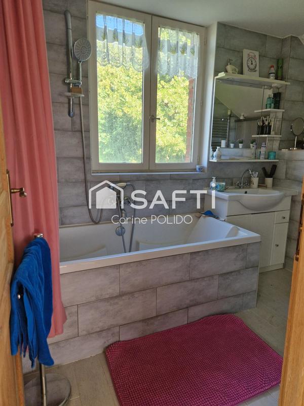 Maison - 148 m² - 6 pièces