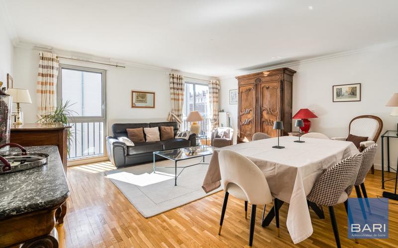 Appartement - 108 m² - 4 pièces