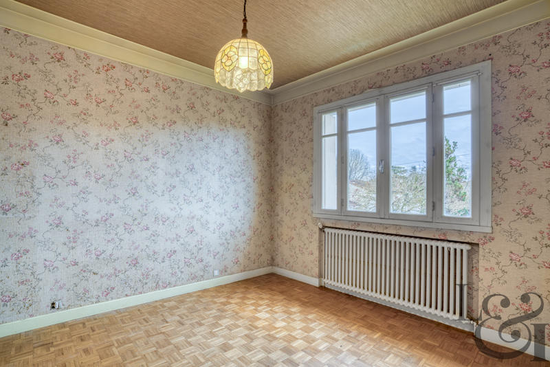 Maison - 169 m² - 7 pièces