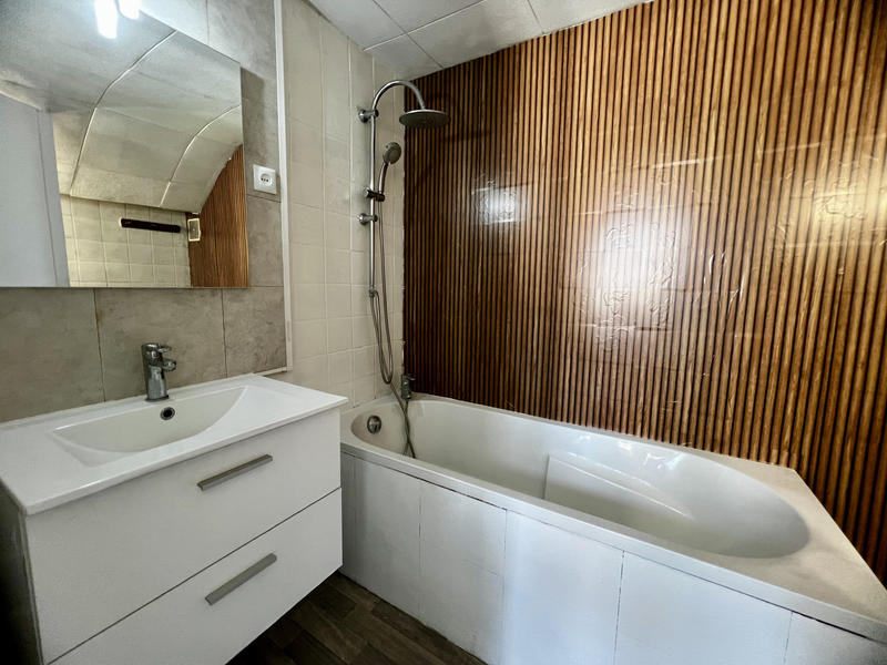 Immeuble - 140 m² - 6 pièces