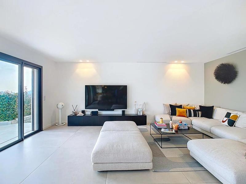 Villa - 187 m² - 4 pièces