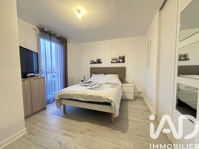 Maison - 94 m² - 5 pièces