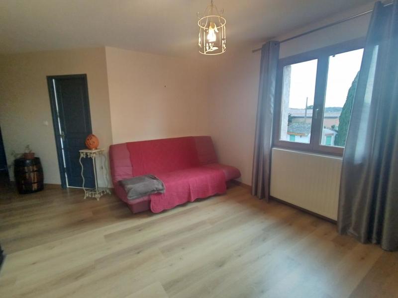 Maison - 200 m² - 7 pièces