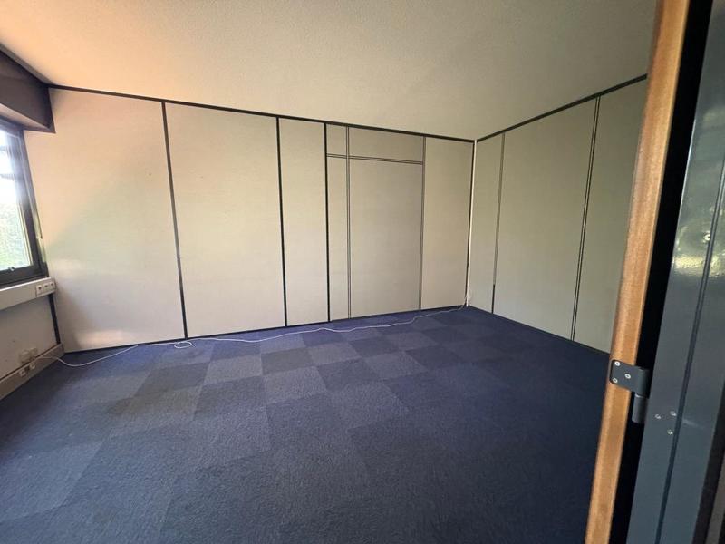 Bureau - 105 m²