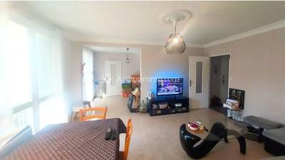 Appartement - 106 m² - 5 pièces