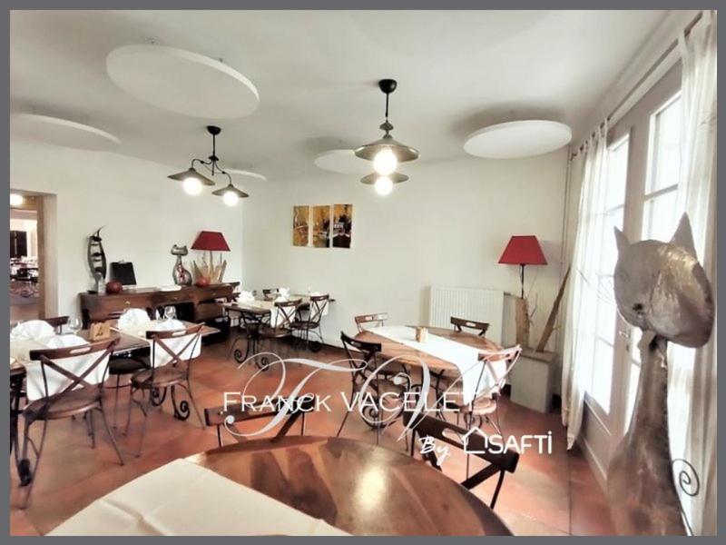 Local commercial - 187 m² - 3 pièces