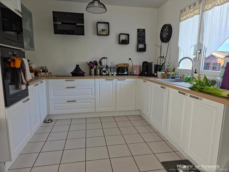 Maison contemporaine - 108 m² - 5 pièces