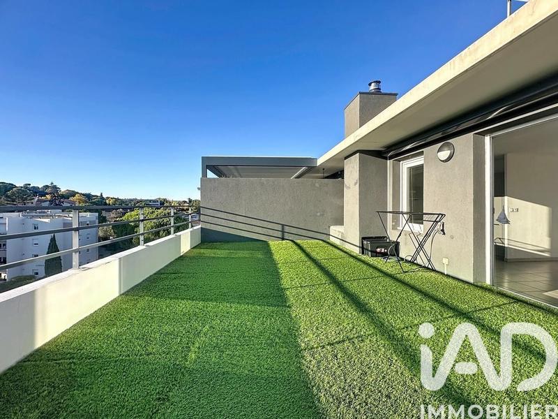 Appartement - 98 m² - 4 pièces