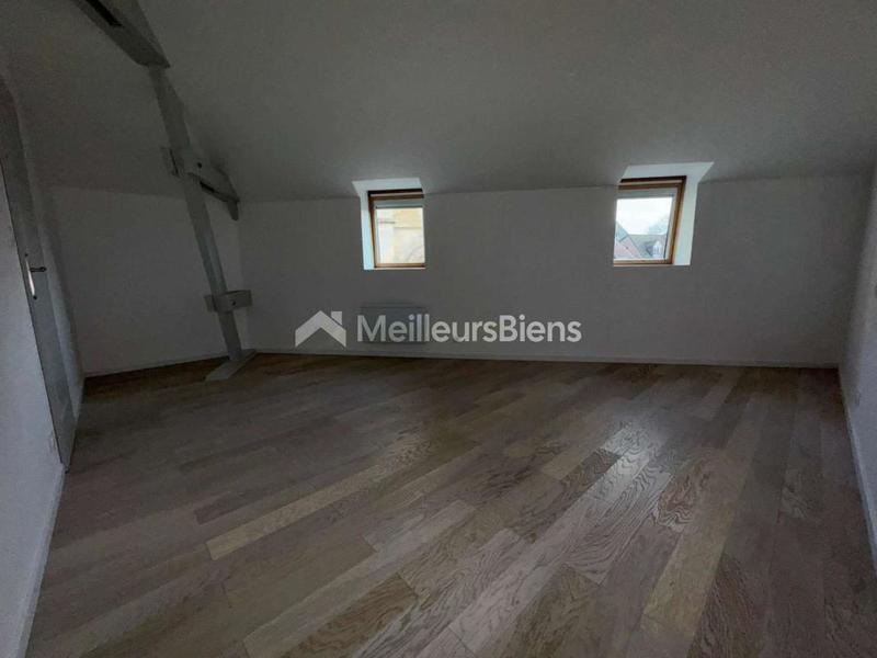 Duplex - 149 m² - 7 pièces