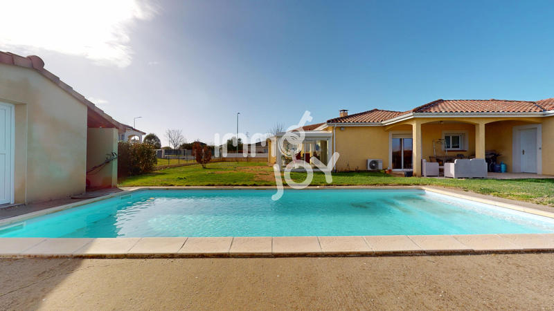 Maison - 171 m² - 7 pièces