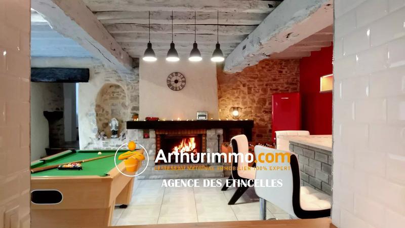 Maison - 278 m² - 8 pièces