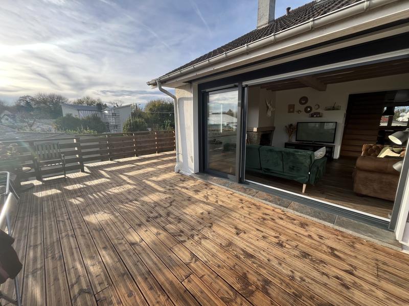 Maison - 137 m² - 6 pièces