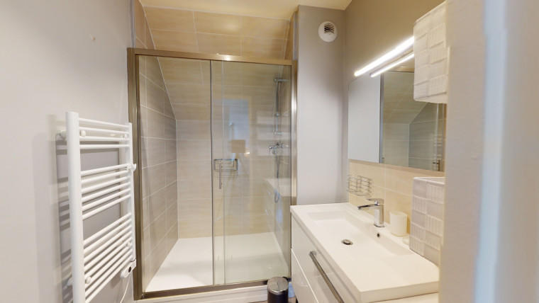 Appartement - 75 m² - 4 pièces