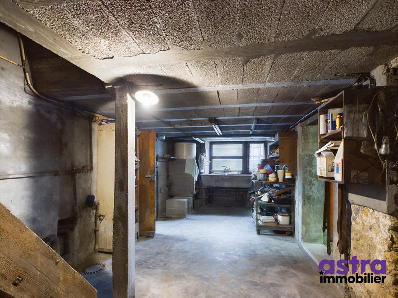 Maison ancienne - 133 m² - 7 pièces