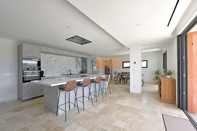 Villa - 140 m² - 4 pièces