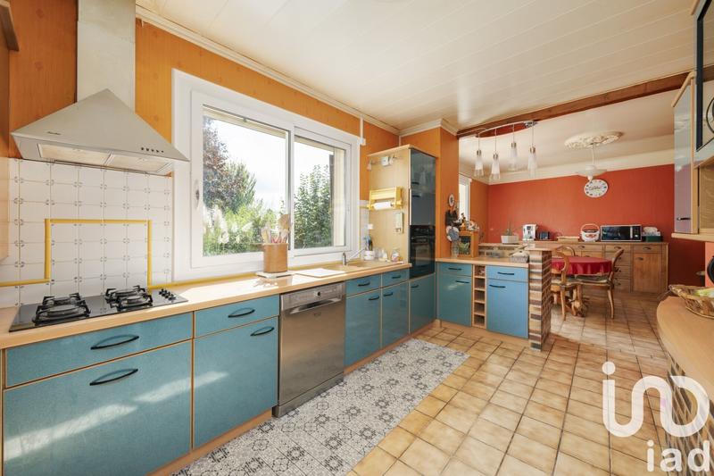 Maison - 286 m² - 9 pièces