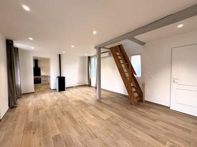 Maison ancienne - 102 m² - 6 pièces