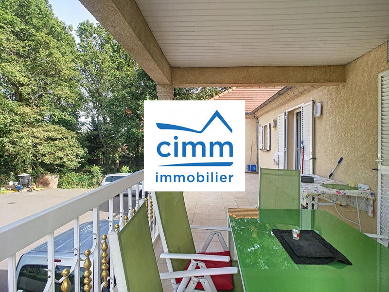 Maison - 194 m² - 6 pièces