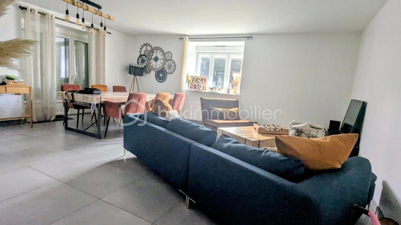 Maison en pierre - 87 m² - 4 pièces