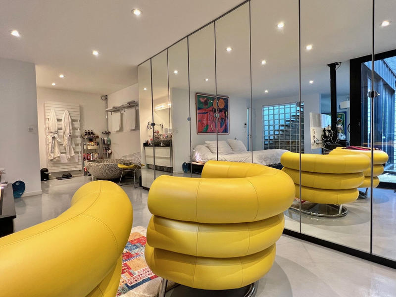 Maison - 217 m² - 6 pièces