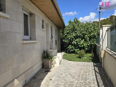 Maison - 84 m² - 5 pièces
