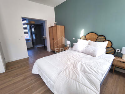 Maison - 142 m² - 6 pièces