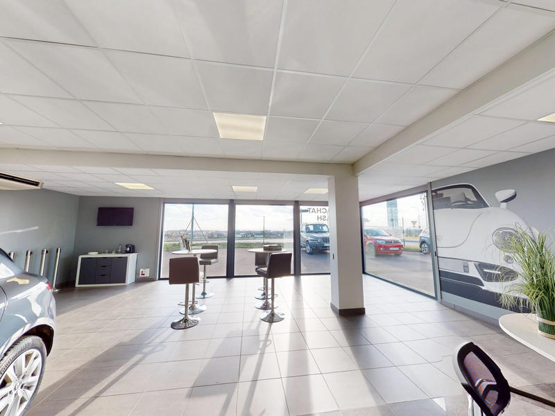 Local d'activités - 428 m² - 8 pièces