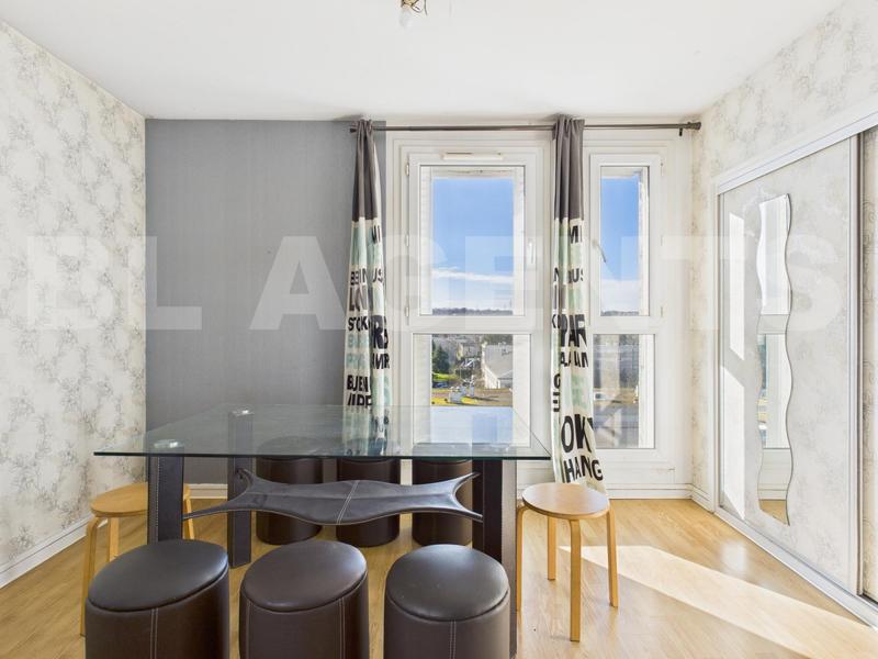 Appartement - 72 m² - 4 pièces