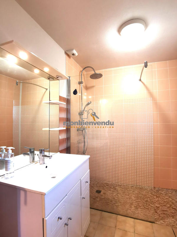 Maison - 77 m² - 5 pièces